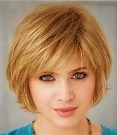 Lovely Short Layered Blond Hairstyle