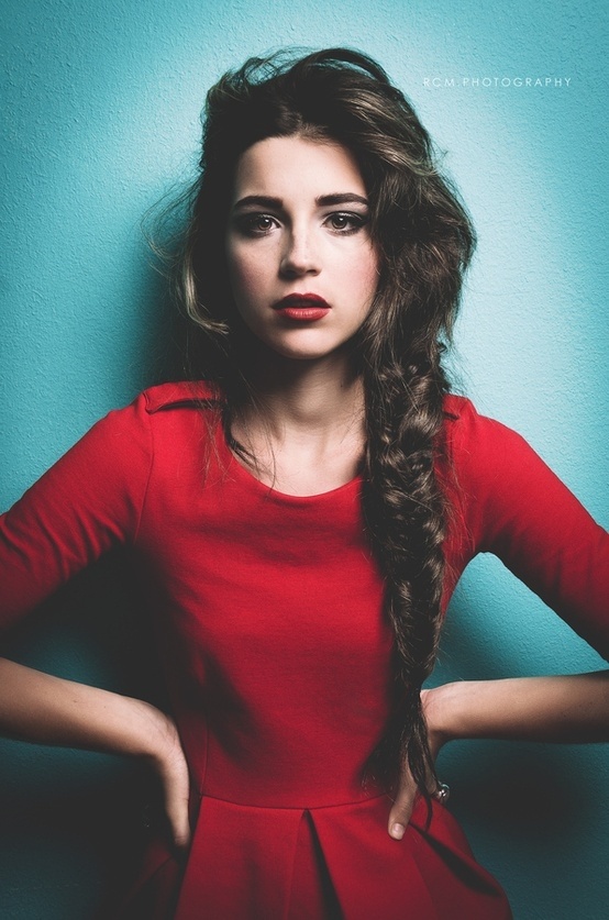  12 Messy But Must-have Hairstyles for Girls - Pretty Designs