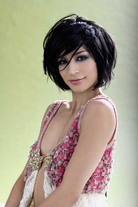 Short Bob Hairstyle for Thick Hair