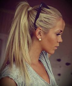 Simple Ponytail for Long Blonde Hairstyles