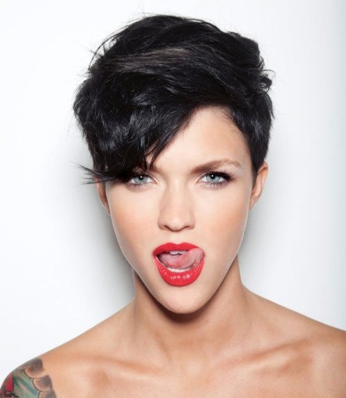 Chic Short Hairstyle