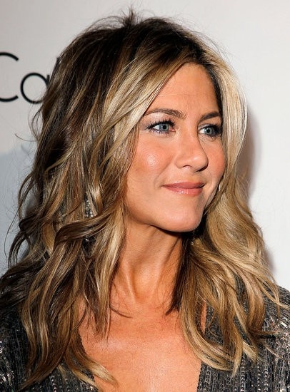 Colored Long Wavy Hair - Jennifer Aniston Hairstyles
