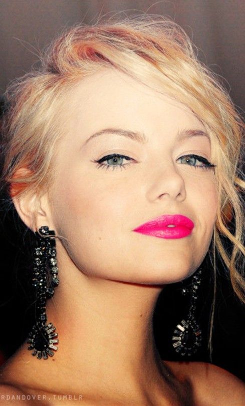 Emma Stone Bright Pink Makeup Idea