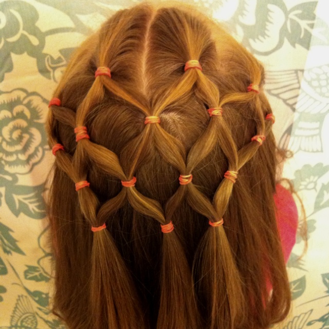 Fishnet Hairstyle for Little Girls