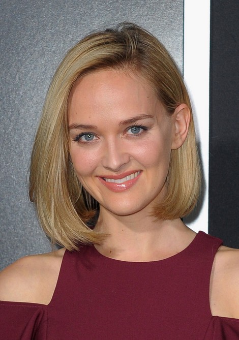 Jess Weixler Short Haircut for 2014 - Straight Bob Hairstyle