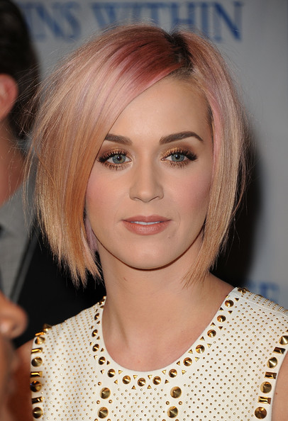 Katy Perry Layered Bob Haircut