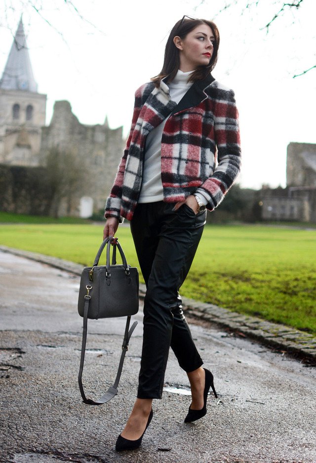 Plaid Blazer Outfit for Work