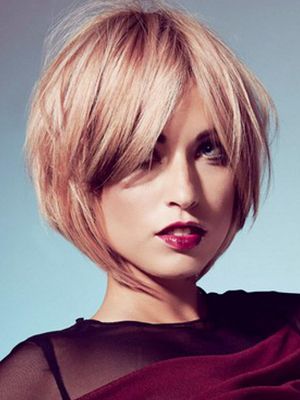 Short Layered Bob Hairstyle for Blond Hair