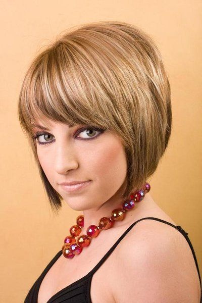 12 Great Short Hairstyles With Bangs - Pretty Designs