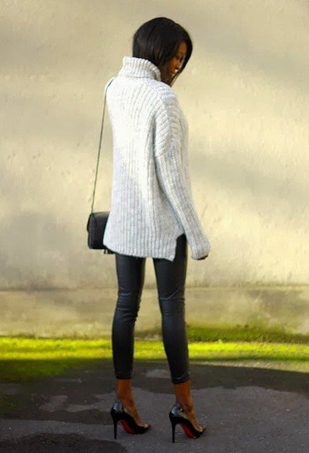 Simple Turtlenecks Outfit for Winter