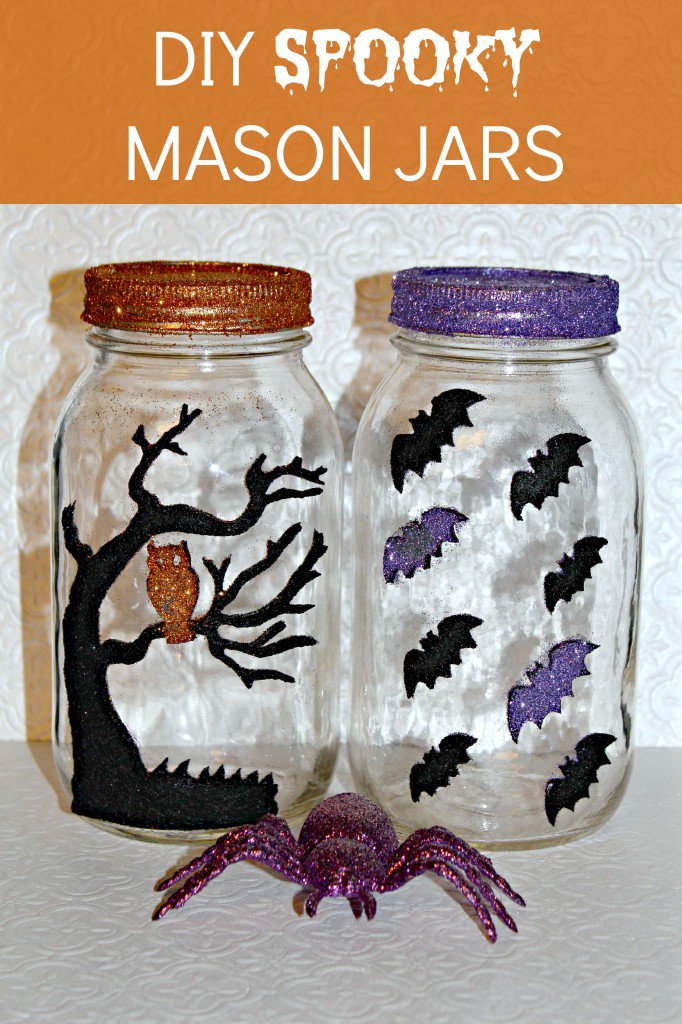 10 Ideas to DIY Halloween Jar Decorations - Pretty Designs