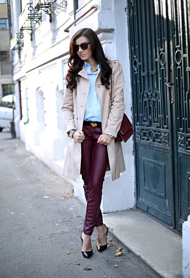 Trendy Outfit with Maroon Trousers