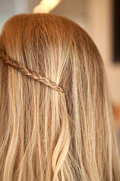 12 Simple and Chic Hairstyles With Bobby Pins Pretty Designs