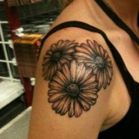 Daisy Tattoo on Shoulder