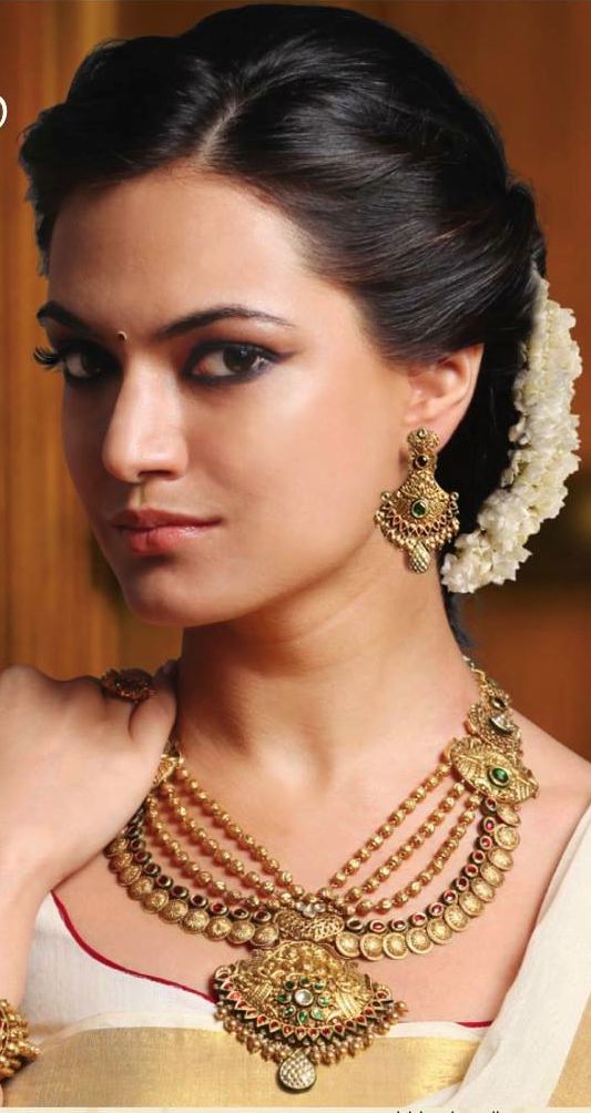 16 Glamorous Indian Wedding Hairstyles Pretty Designs