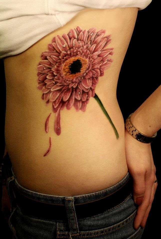 No Line Chrysanthemum Tattoo