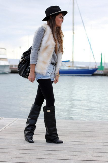 Stylish Winter Outfit Idea with A Fur Vest
