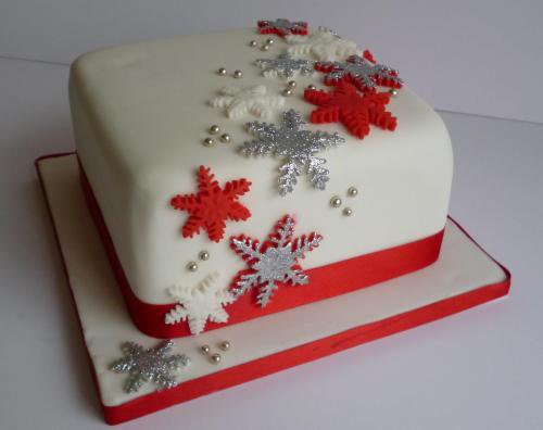 Christmas Cake Idea-Pretty Snowflake