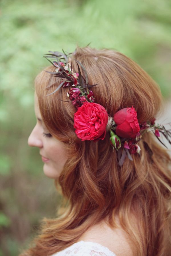 Long Curls with Red Flower Crown