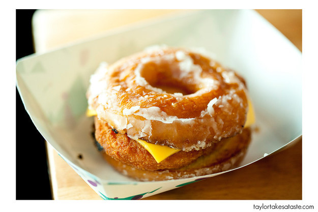 Doughnut with Cheese