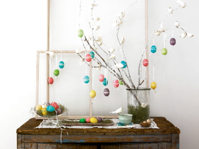 Easter Egg Table Decoration