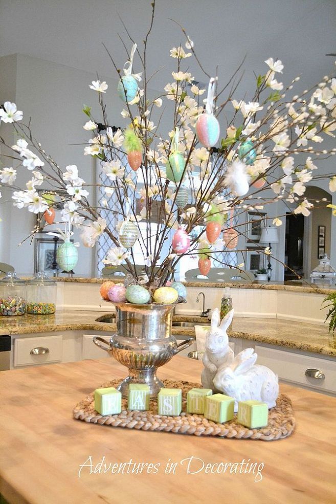 Easter Eggs and Flowers Holder