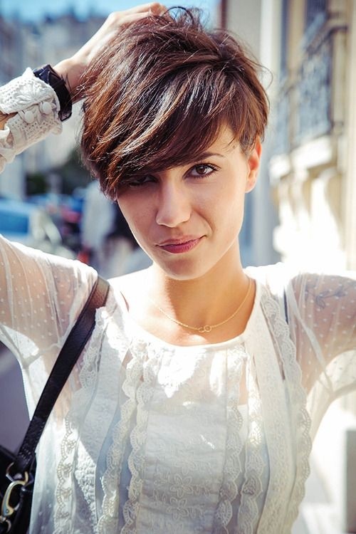 Short Haircut For Thick Hair Over 60 - Short Hair Women'S Hairstyles