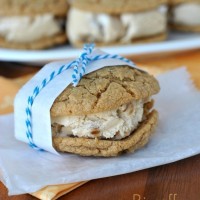 Biscoff Ice Cream Cookie Sandwiches