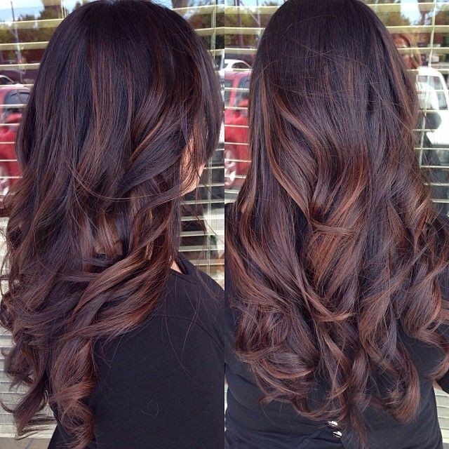 Red Highlighted Long Wavy Hairstyle