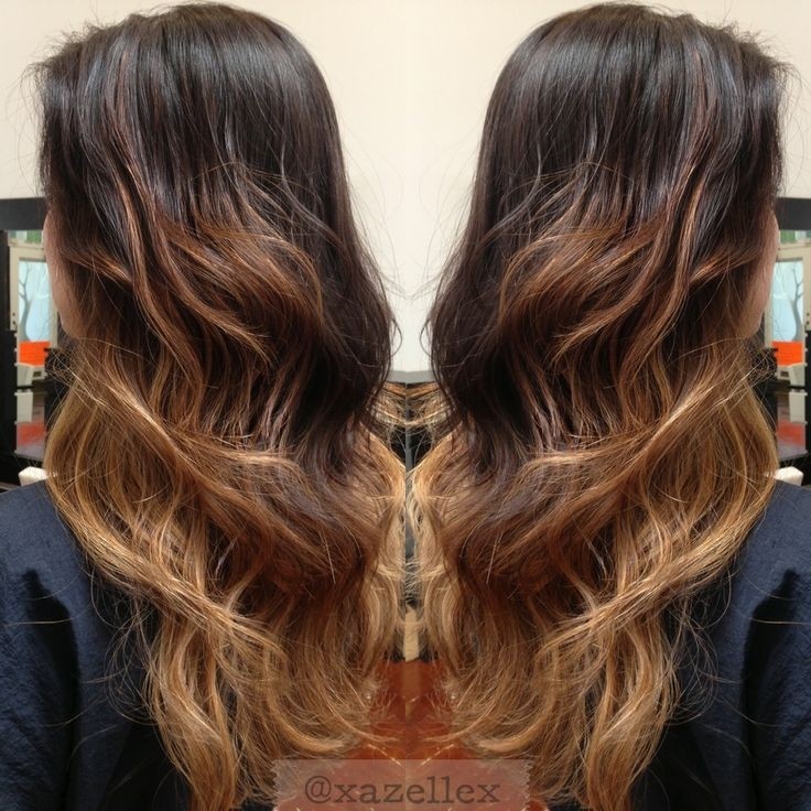 Black Blonde Ombre Hairstyle for Long Wavy Hair