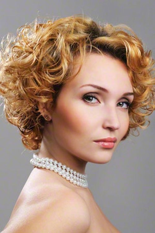 Blonde Curly Hairstyle for Women