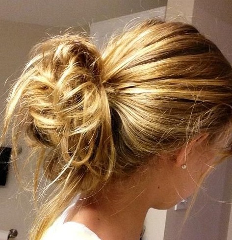 Easy Updo for Everyday Hairstyles