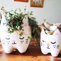Cat Plant Holders