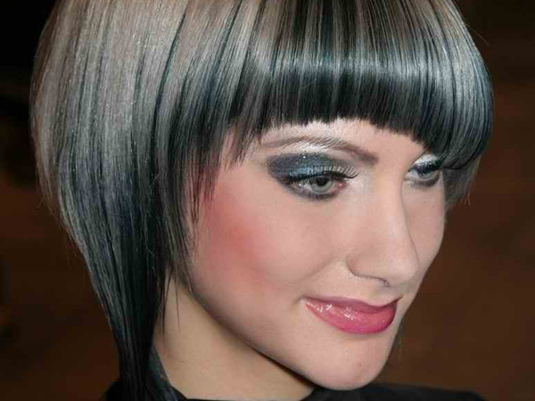 Classy Bob Haircut for Gray and Blond Hair