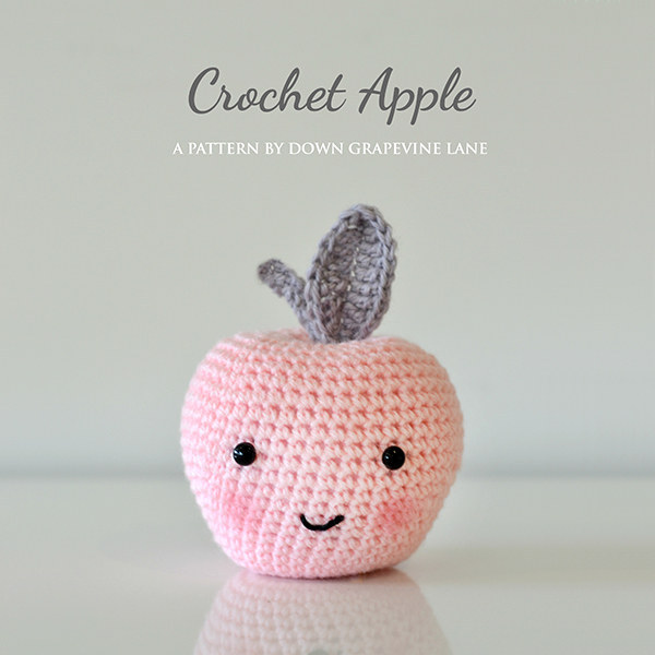 DIY Crochet Apple