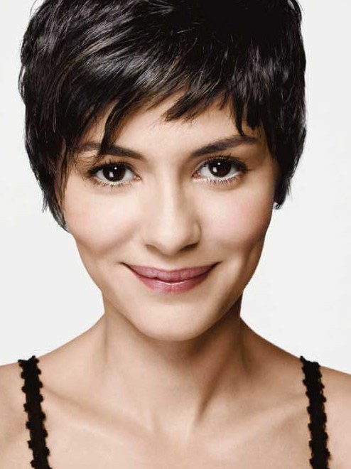 12 Trendy and Chic Short Hairstyles for the Season - Pretty Designs
