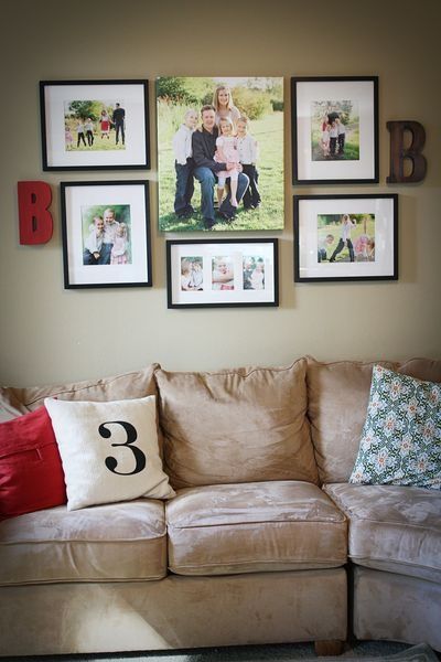 15 Ideas to Display Your Family Photos at Home - Pretty Designs