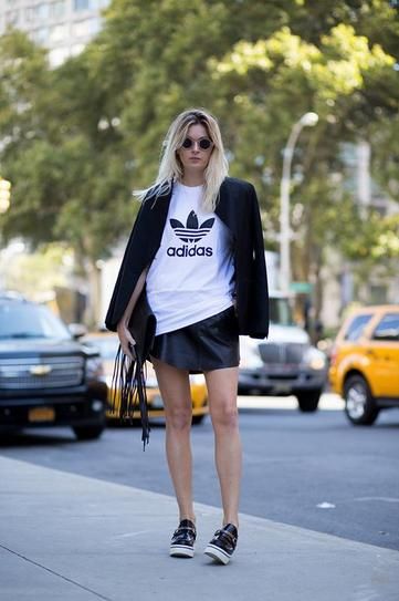 Sporty chic leather skirt