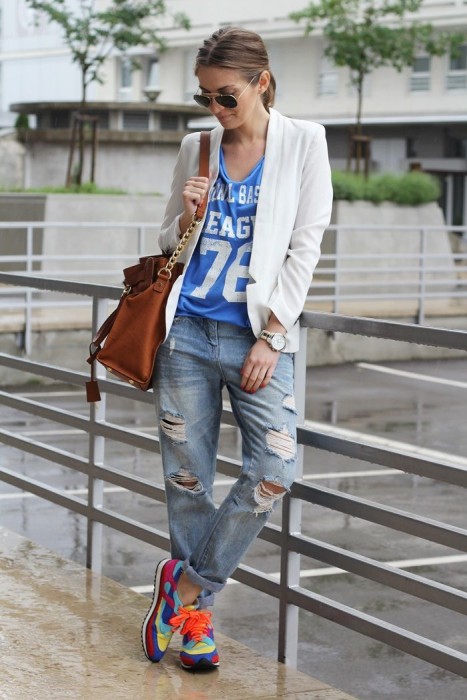 Boyfriend Jeans With a Letter Shirt