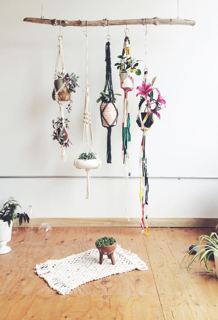 20 hanging planter ideas for home11