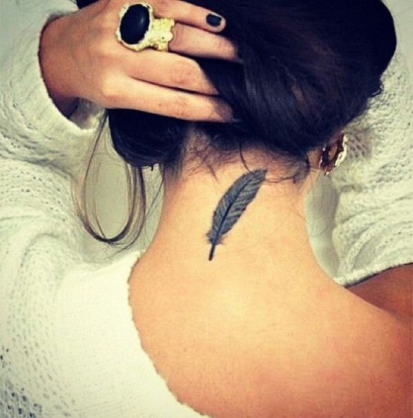 20 Simple Tattoos for Women - Pretty Designs