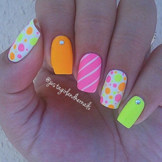 Cute Summer Nail Art Design