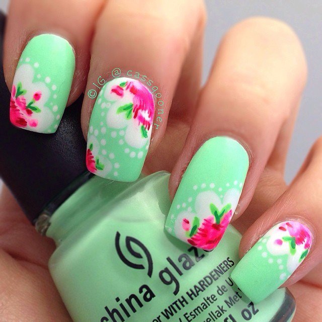 Nail Art Design with Flowers