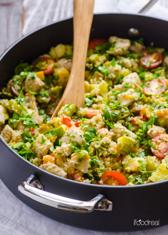 Quinoa, Chicken, and Garden Veggies Skillet