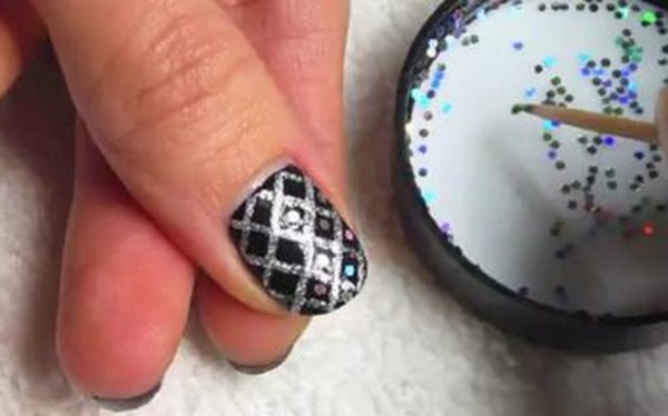 Glittery Fishnet Nail Design