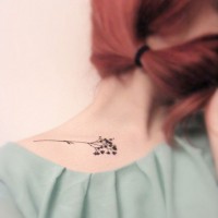 25 Cute Small Feminine Tattoos For Women 2020 Tiny Meaningful