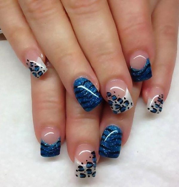 Blue Leopard Print Nail Design
