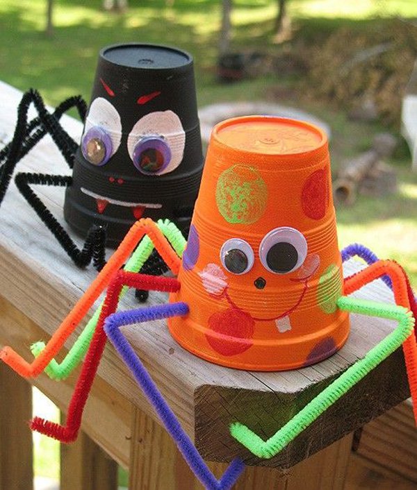 DIY Paper Cup Spiders