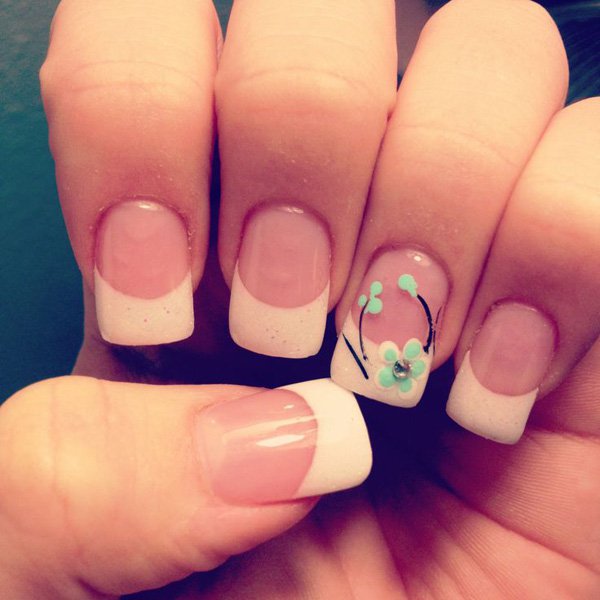 French Manicure Idea for Short Nails