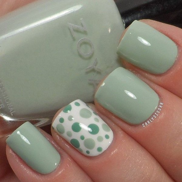 Green Polka Dot Nail Design
